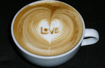 Valentijns hartje in je koffie